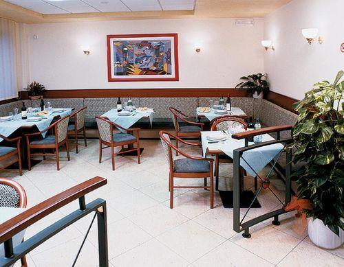 Felix Hotel